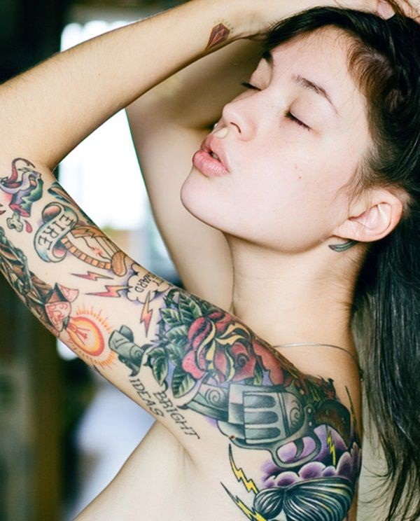 roses and guns shoulder tattoos for girls