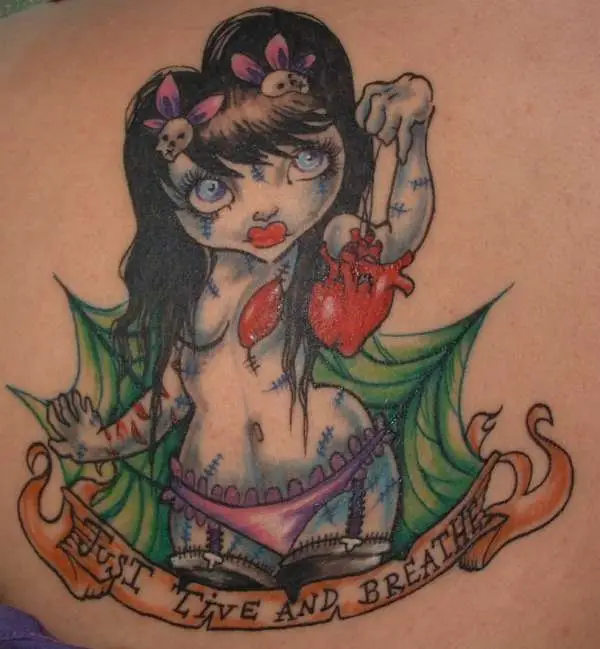 pin-up-girl-tattoo-9