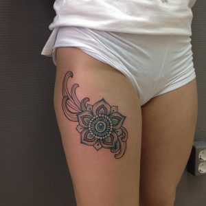 heena thigh tattoos for women