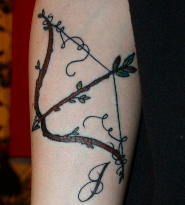 RUSTIC BOW AND ARROW TATTOO