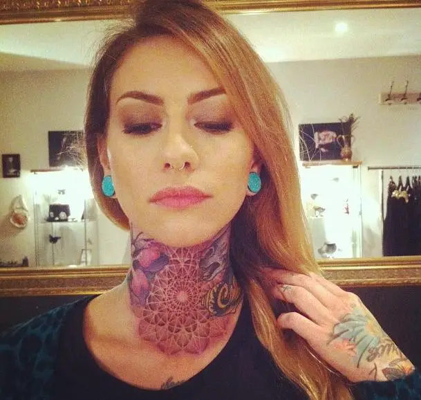 25 Bold Neck Tattoos For Women Who Know Their Style