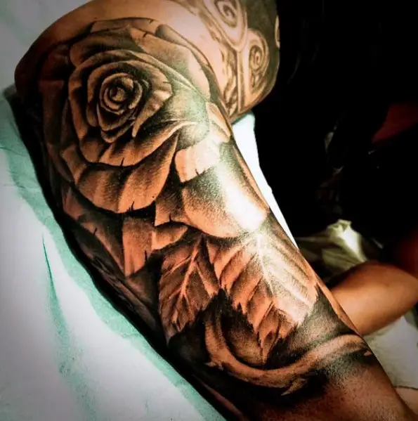 rose-tattoos-for-men-246