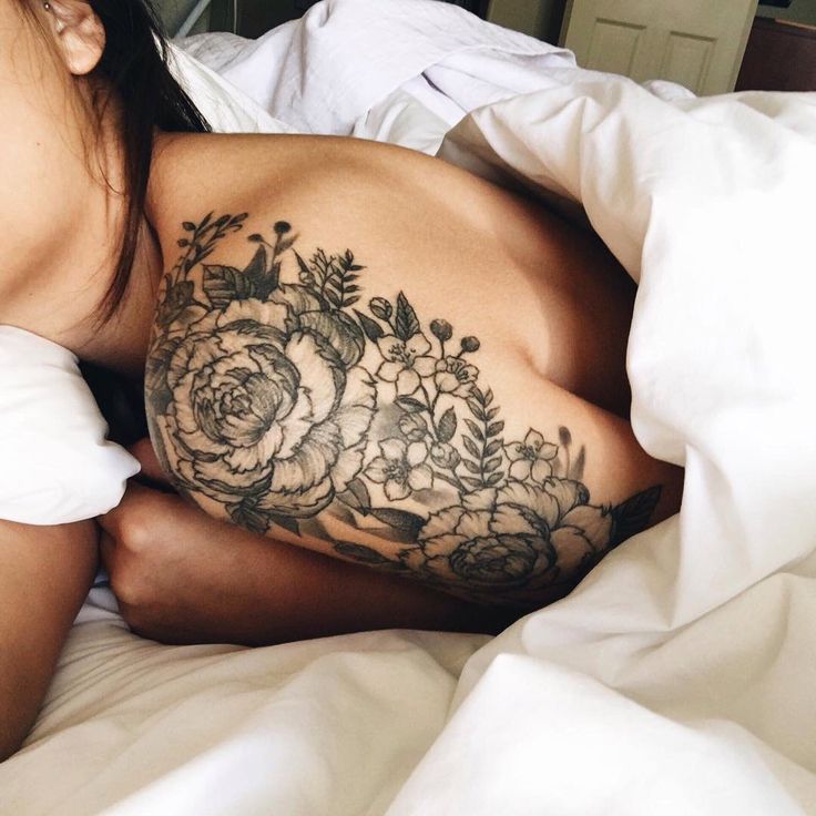 Grey color rose shoulder tattoo you like 