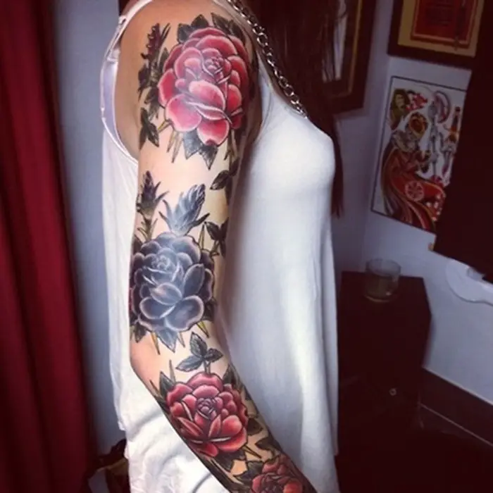 25 Stunning Sleeve Tattoos For Women To Flaunt