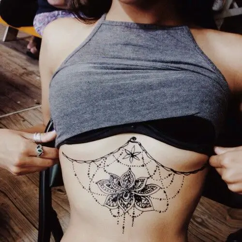 stomach-tattoos-for-girls-5