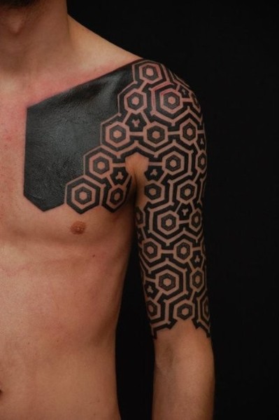 geometric patterns on arm sleeves