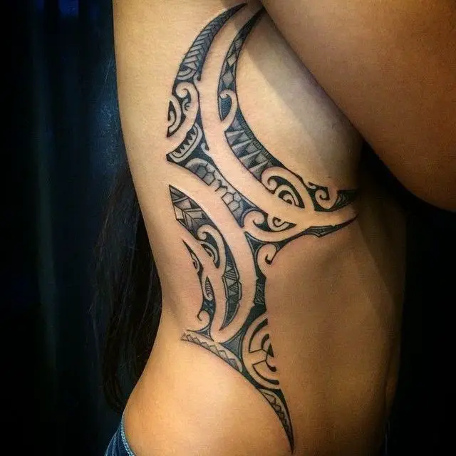 tribal-tattoos-for-women-21