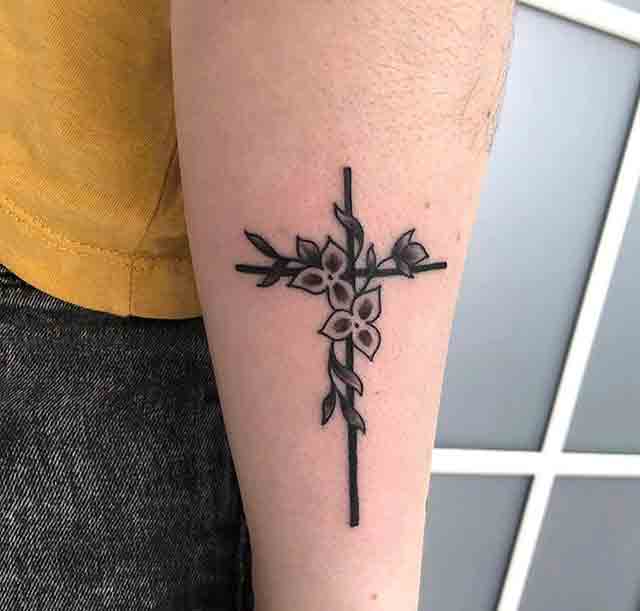 Cross-Forearm--Tattoos-For-Women-(2)