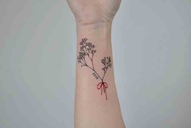 Dainty-Forearm-Tattoos-For-Women-(1)