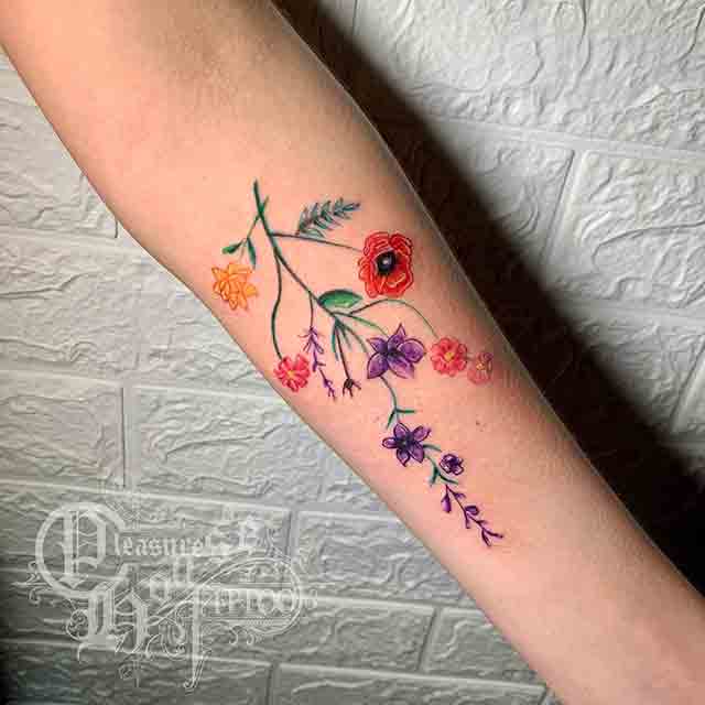 Dainty-Forearm-Tattoos-For-Women-(3)