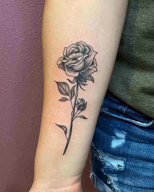 Rose-Forearm-Tattoos-For-Women-(3)