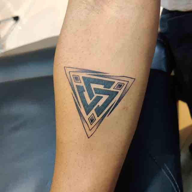 Small-Forearm-Tattoos-For-Women-(1)