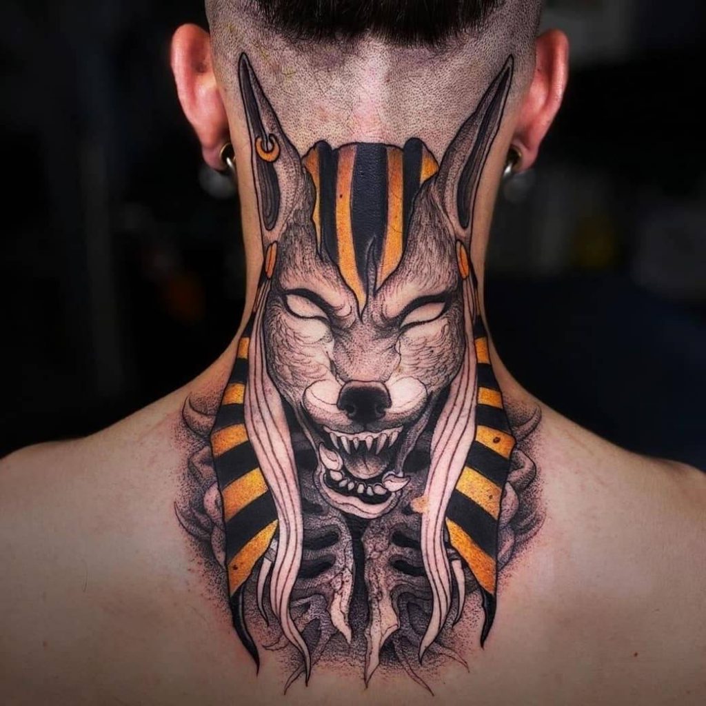 40 Insane Back of Neck Tattoos For Men To Try Now(2021)