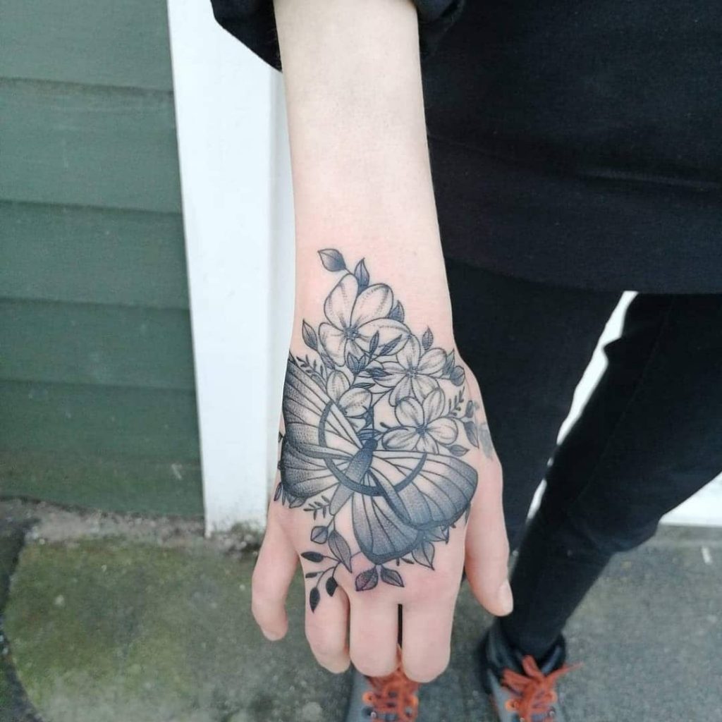 tattoo-for-girls-on-hand