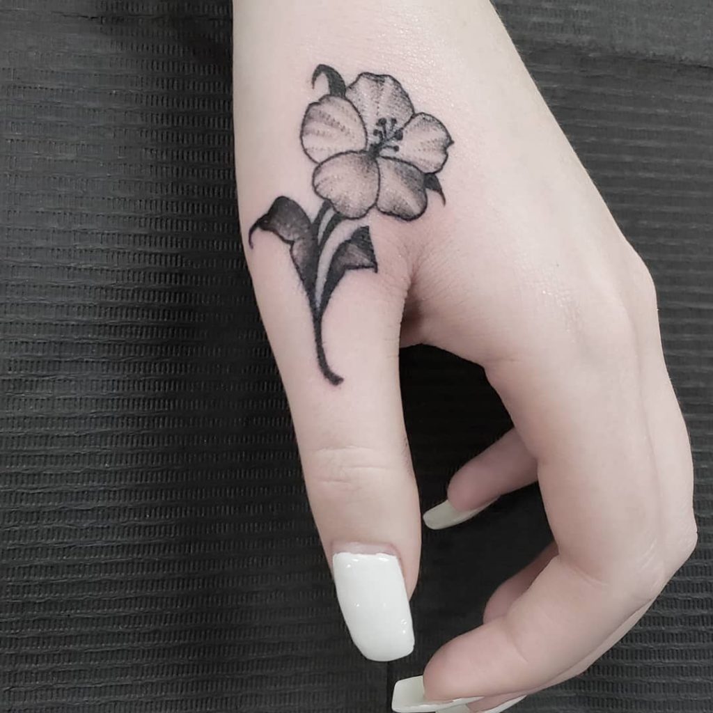 tattoo-for-girls-on-hand