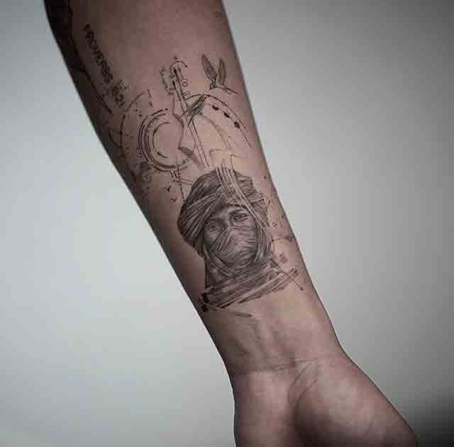 Geometric-Wrist-Tattoos-For-Men-(2)