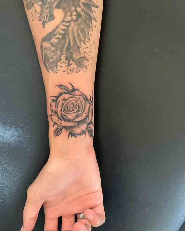 Inner-Wrist-Tattoos-For-Men-(2)