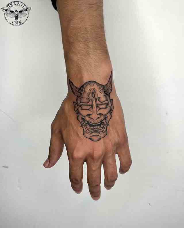 Japanese-Wrist-Tattoos-For-Men-(1)