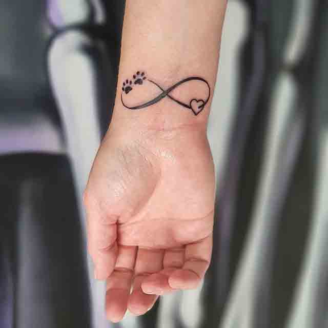 Meaningful-Wrist-Tattoos-For-Men-(3)