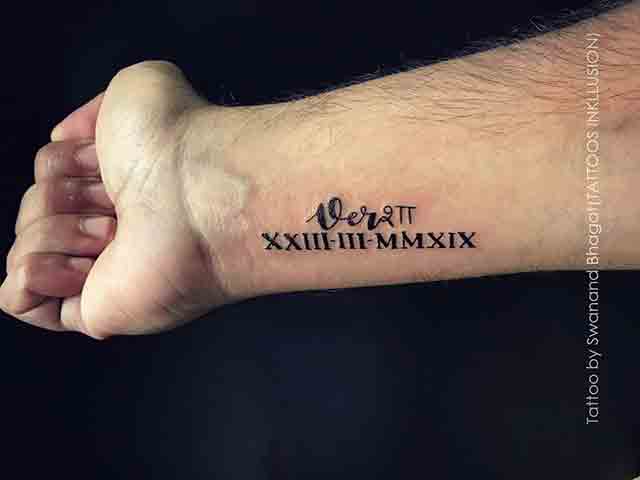 Side-Wrist-Tattoos-For-Men-(2)