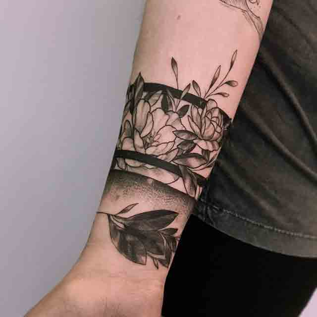 Wrist-Cover-Up-Tattoos-For-Men-(3)