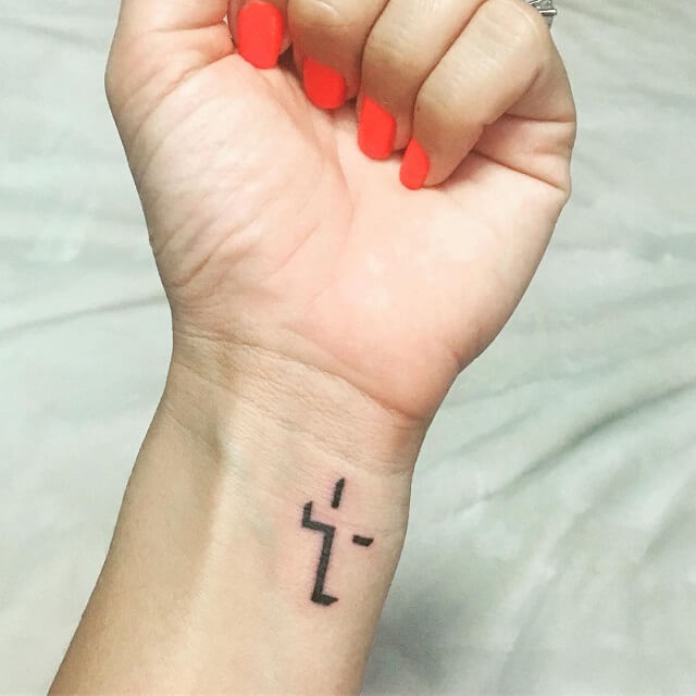 cross tattoos on wrist