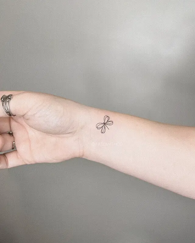 dainty wrist tattoos