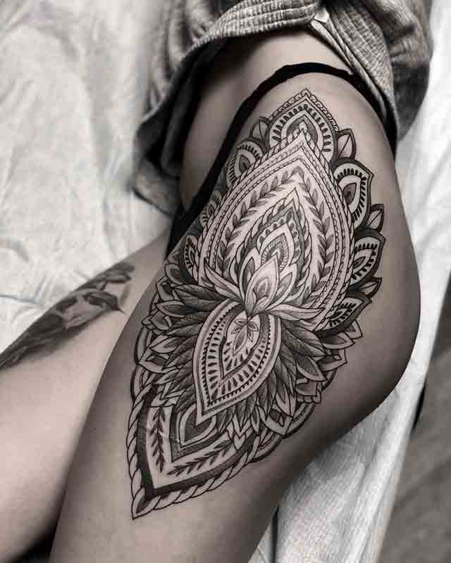 Geometric-Thigh-Tattoos-(1)