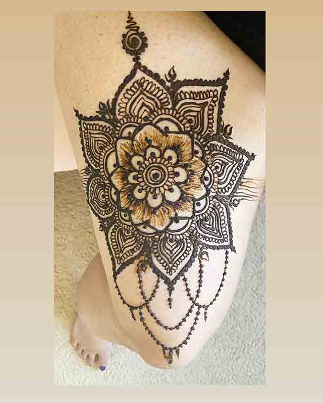 Henna-Thigh-Tattoos-(2)