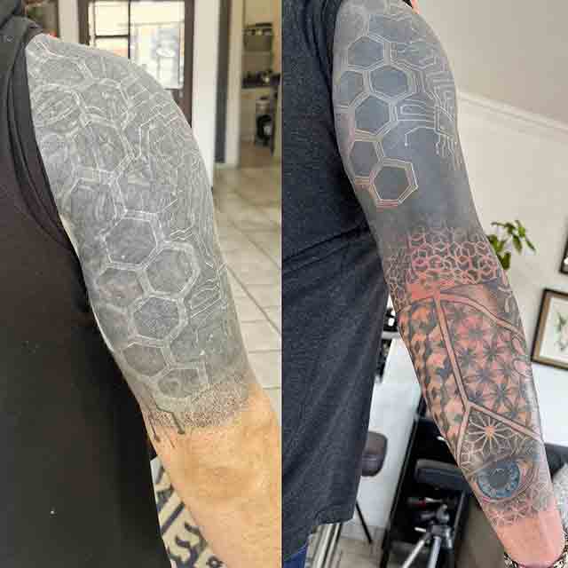 Black-Sleeve-Tattoos-For-Men-(2)