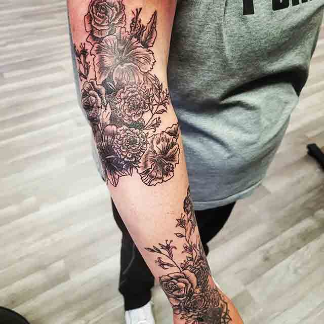 Flower-Sleeve-Tattoo-Ideas-For-Men-(3)