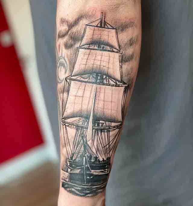 Irish-Sleeve-Tattoos-For-Men-(3)