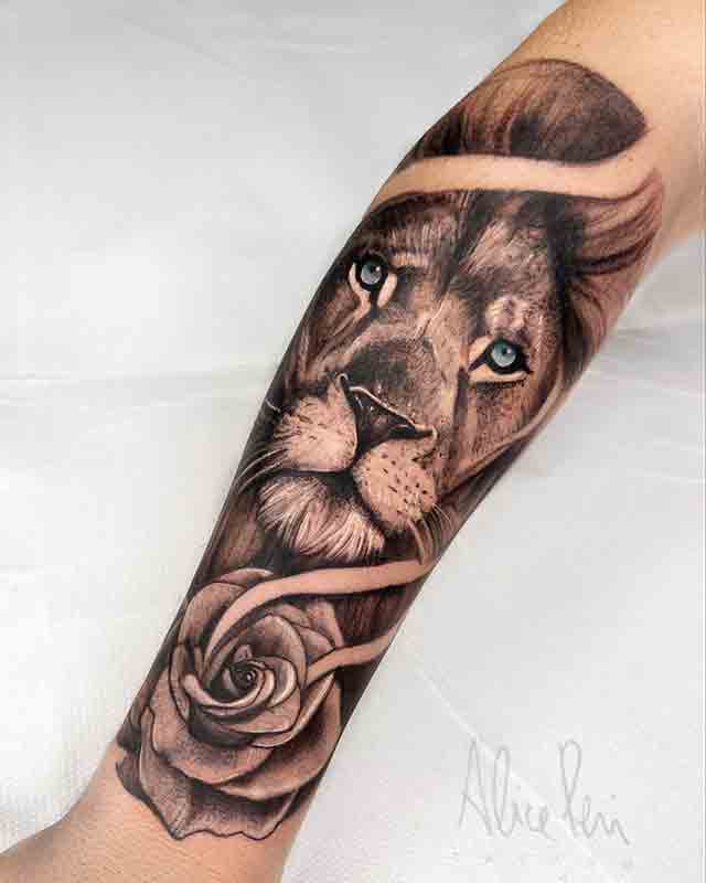 Lion-Sleeve-Tattoos-For-Men-(2)