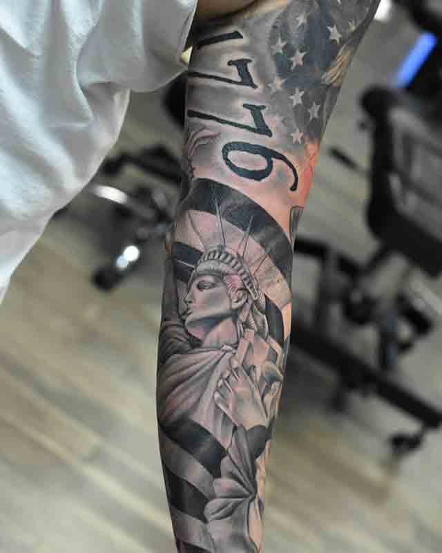 Patriotic-Sleeve-Tattoos-For-Men-(1)