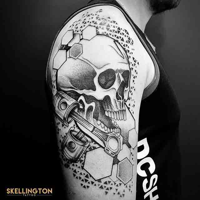 Half-Sleeve-Skull-Tattoos-For-Men-(1)
