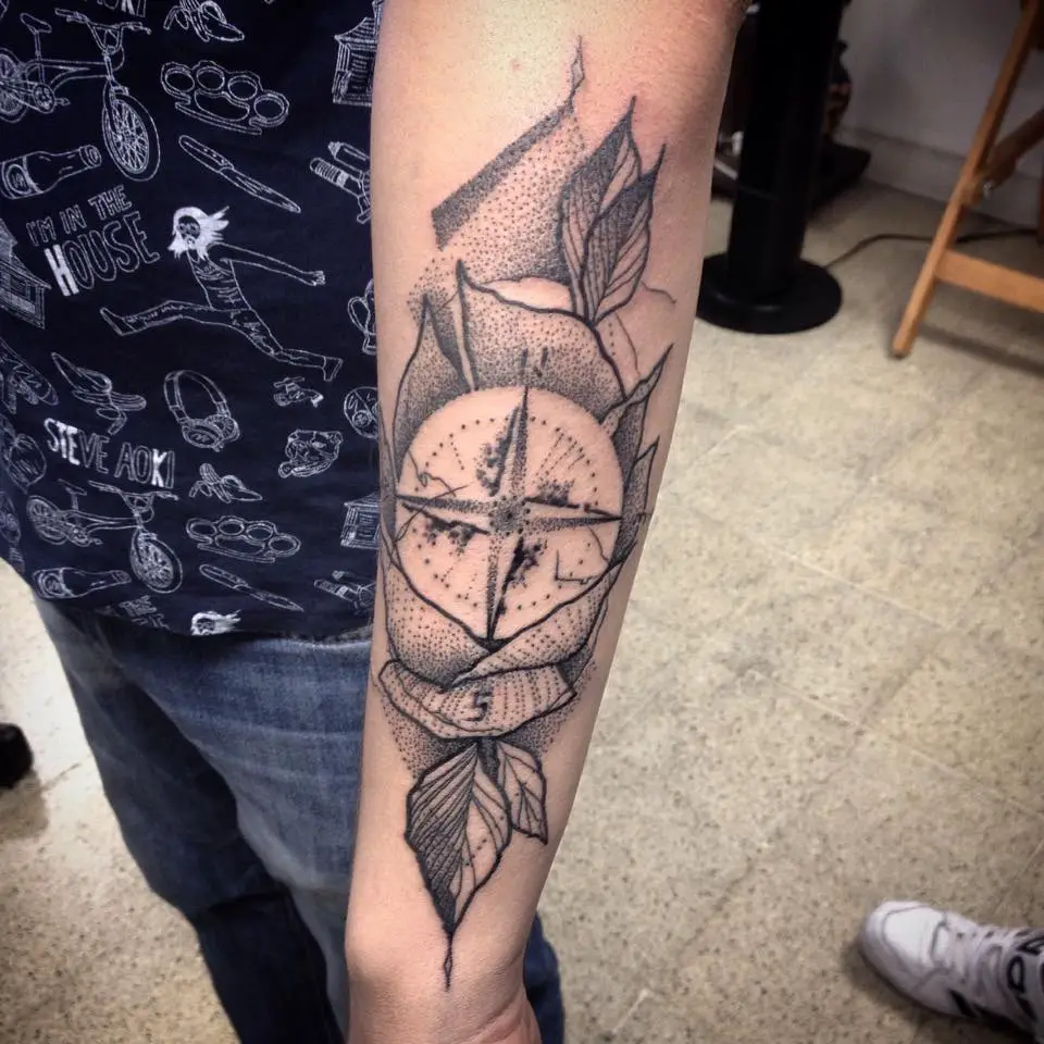 Top 20 Trending Compass Tattoos To Try In 2024 Tattoos Design Idea   Compass Tattoos 18 