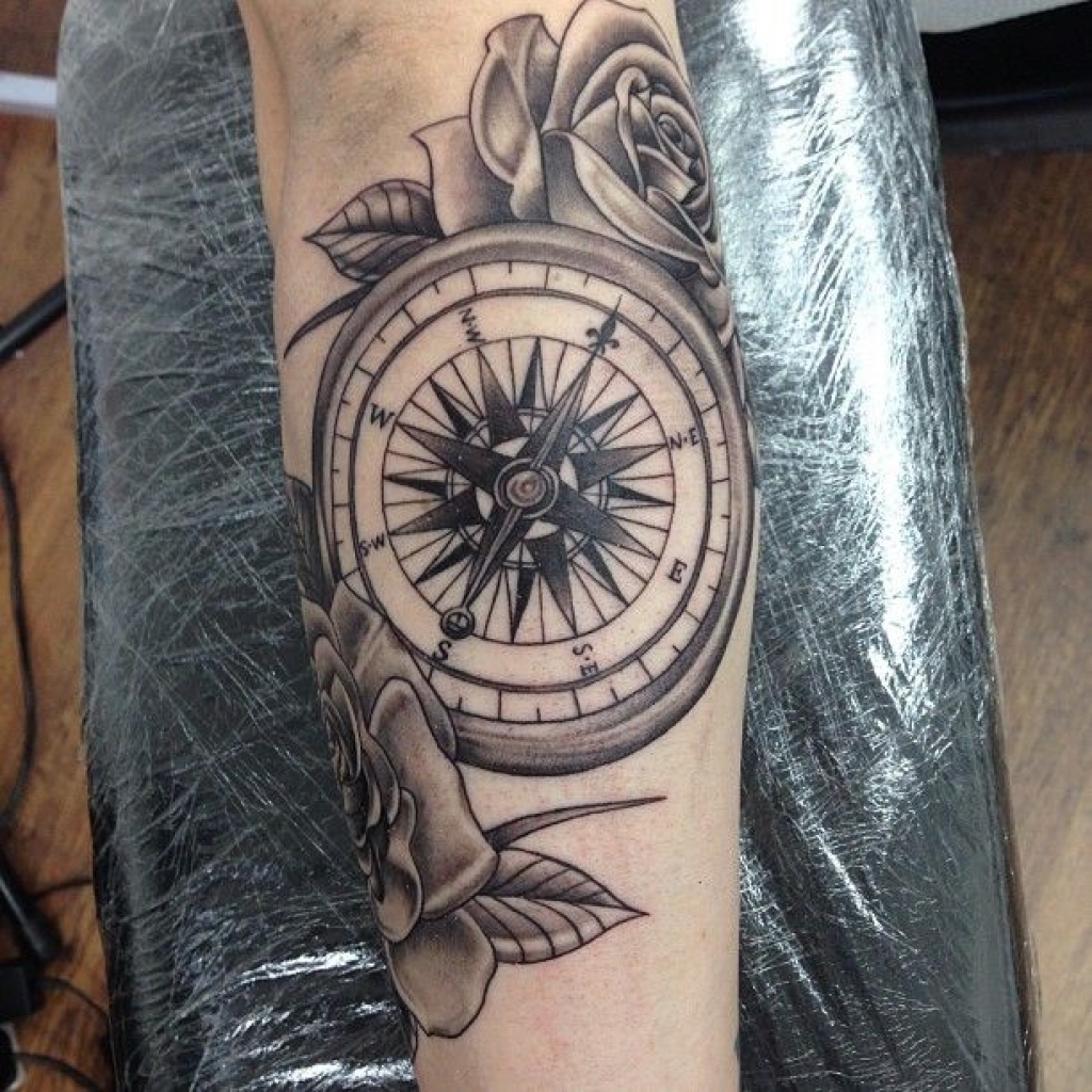 Compass Tattoos are one of the most trending tattoos. 