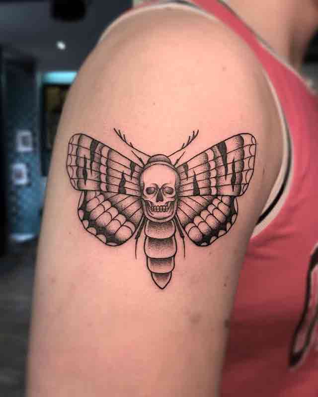 Top 68 moth neck tattoos  thtantai2