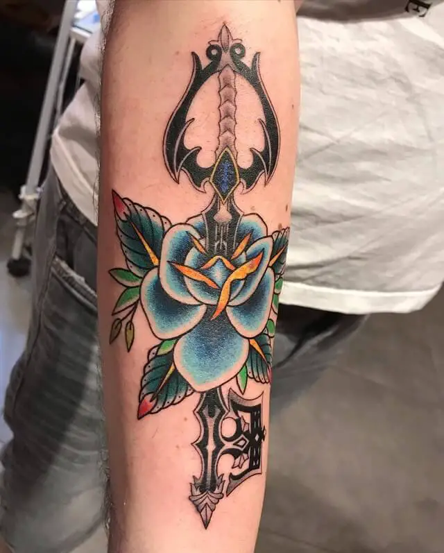 crown wayfinder tattoo