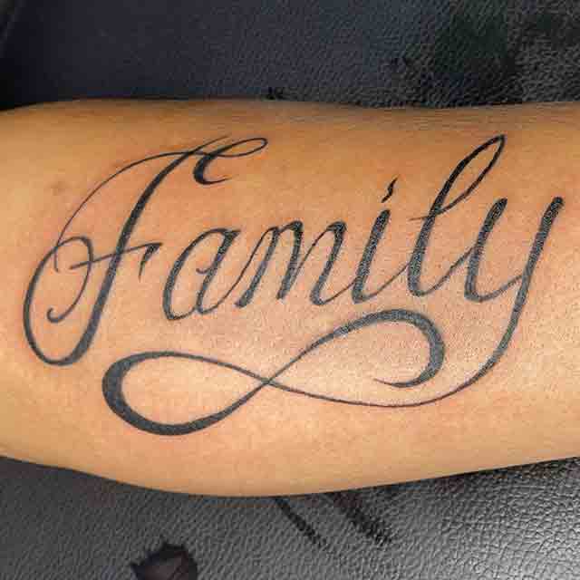 family-infinity-tattoo-(1)