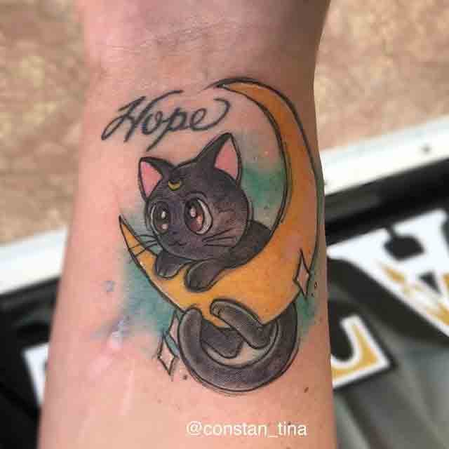 sailor-moon-luna-tattoo-(4)