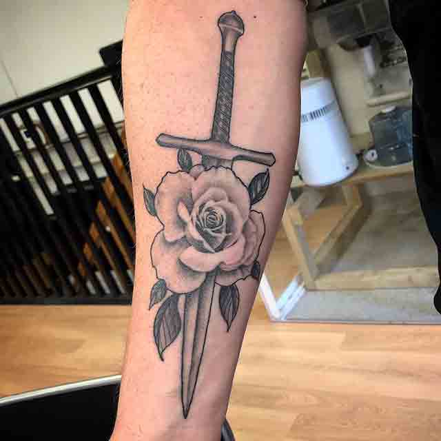 sword-and-rose-tattoo-(7)