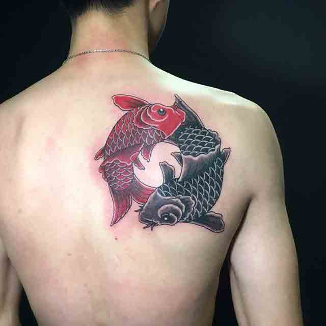 yin-yang-koi-fish-tattoo-(3)