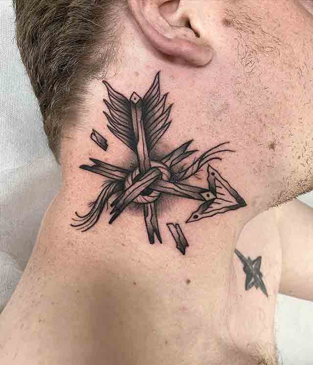 Arrow-Neck-Tattoo-(2)