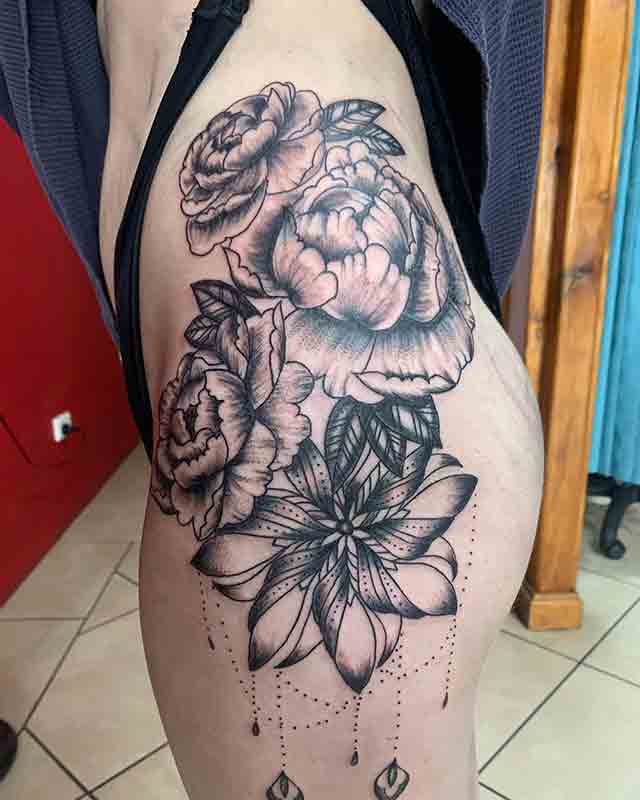 Hip-and-Thigh-Tattoo-(3)