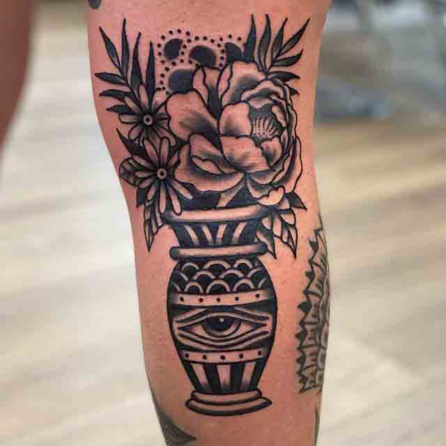 Nature-Thigh-Tattoos-(2)