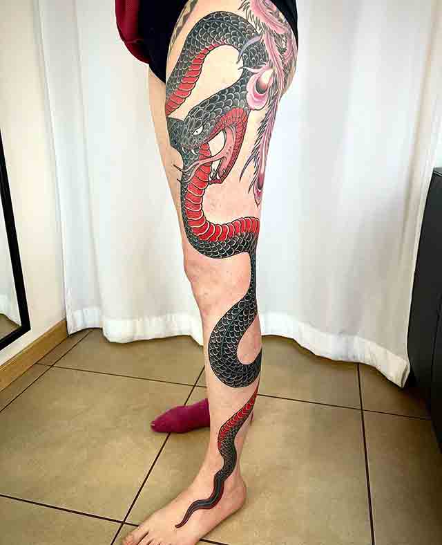 Snake-Leg-Tattoo-(3)