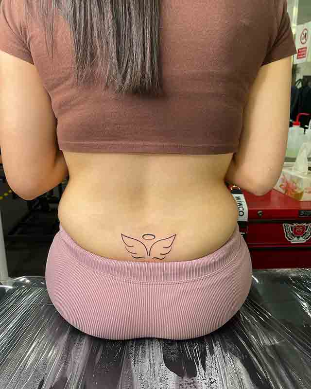 Angel-Wing-tattoos-For-Females-(1)