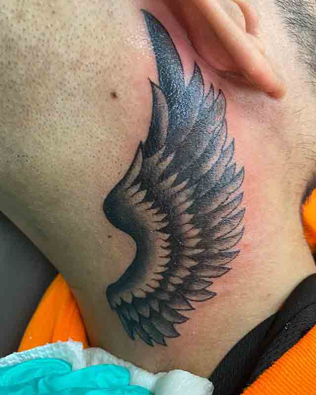 Angel-Wings-Tattoo-Men-(3)