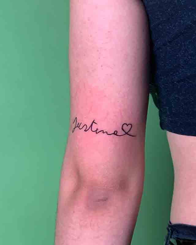 Arm-Name-Tattoos-For-Women-(3)